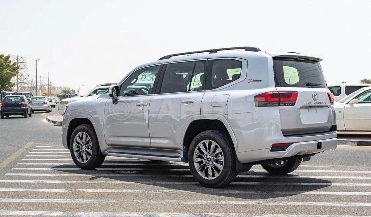 Toyota Land Cruiser LAND CRUISER VXR 3.5L PETROL 2024-4-4