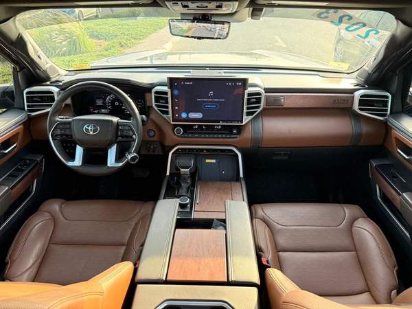 Toyota Tundra HYBRID 1794 Edition Platinum // 360 Camera, panoramic, head up display// 2023