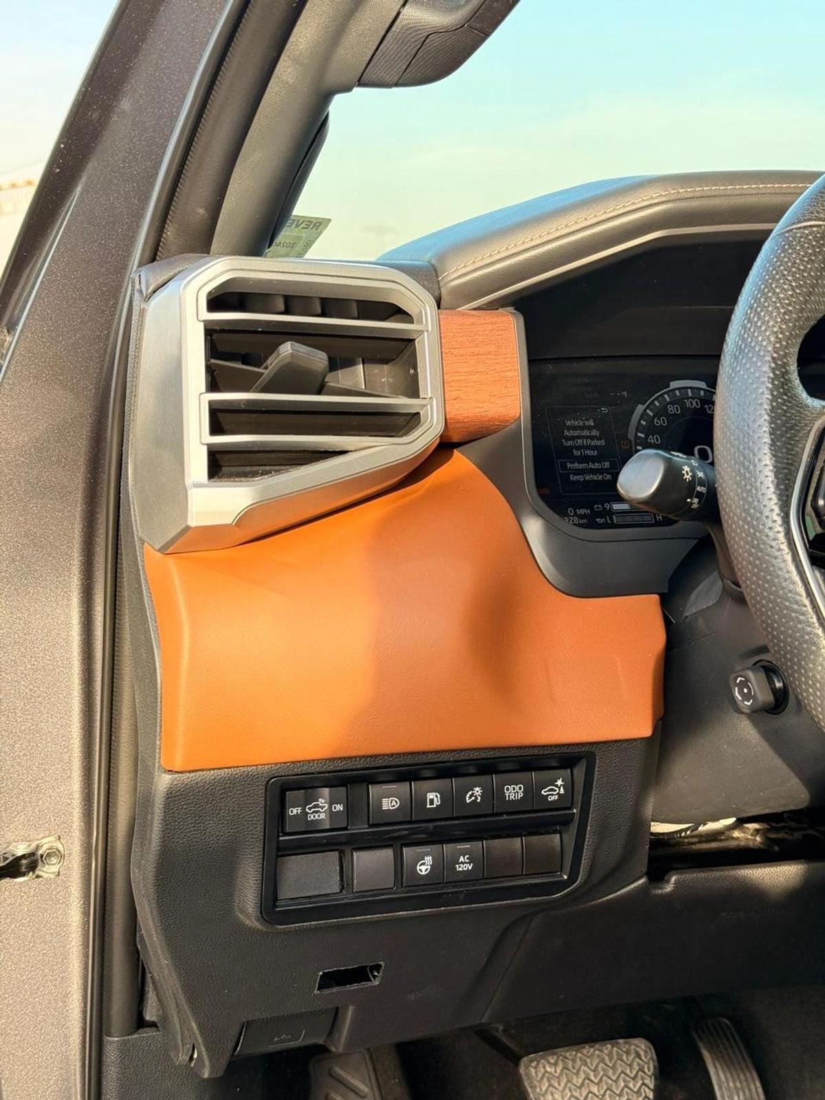 Toyota Tundra HYBRID 1794 Edition Platinum // 360 Camera, panoramic, head up display// 2023-19-19