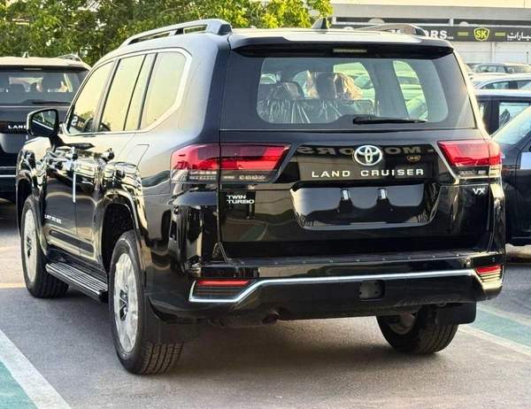 Toyota Land Cruiser TOYOTA LANDCRUISER HIGH OPTION || 3.5L TWIN TUBRO 2026 || only for Africa