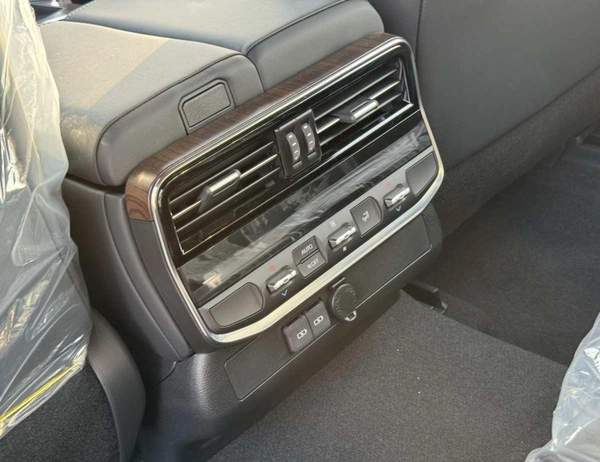 Toyota Land Cruiser TOYOTA LANDCRUISER HIGH OPTION || 3.5L TWIN TUBRO 2026 || only for Africa