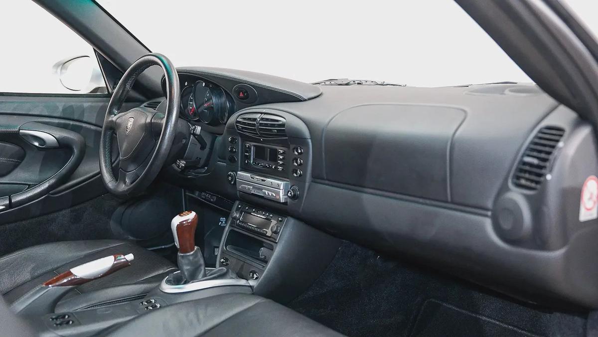 Drive Home Today | Low KM, Fully Prepared | 911 Turbo Manual-6-6