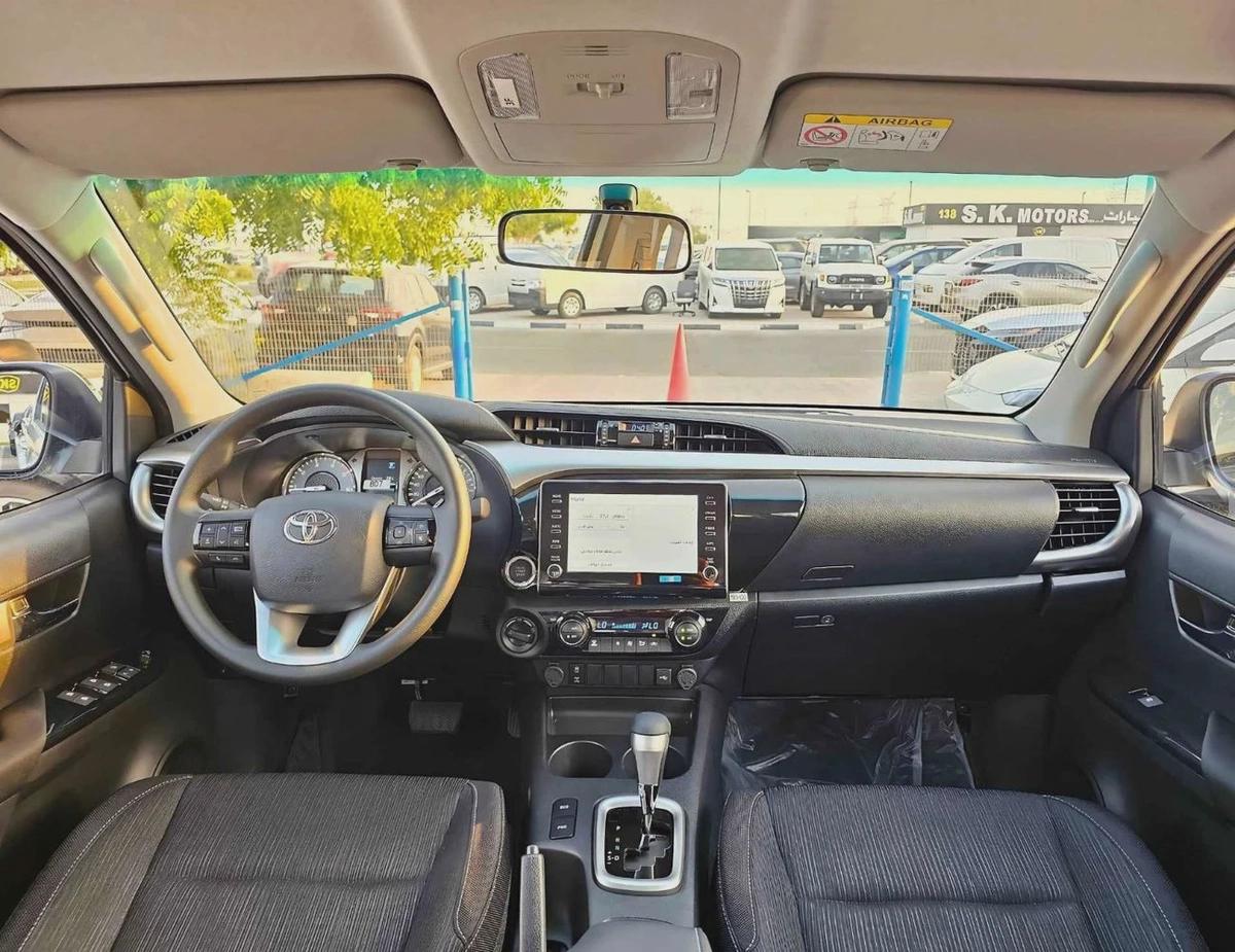 Toyota Hilux SR5 WIDE BODY WITH HUK / 2.4L DIESEL A/T / REAR CAMERA / 4WD (CODE # HLD5J)-10-10