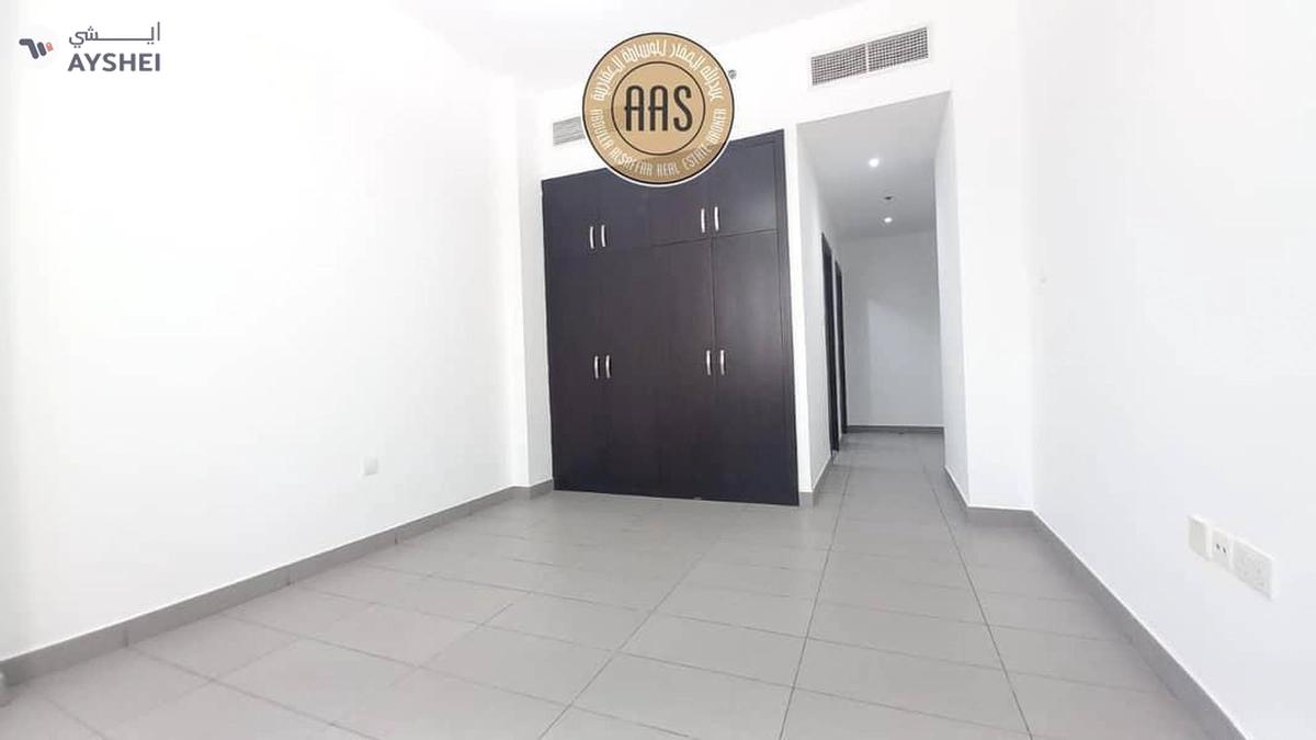 Chiller free luxurious huge 2bhk with maid's room all amenities-1-1