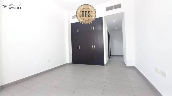 Chiller free luxurious huge 2bhk with maid's room all amenities