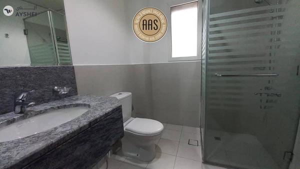 Chiller free luxurious huge 2bhk with maid's room all amenities