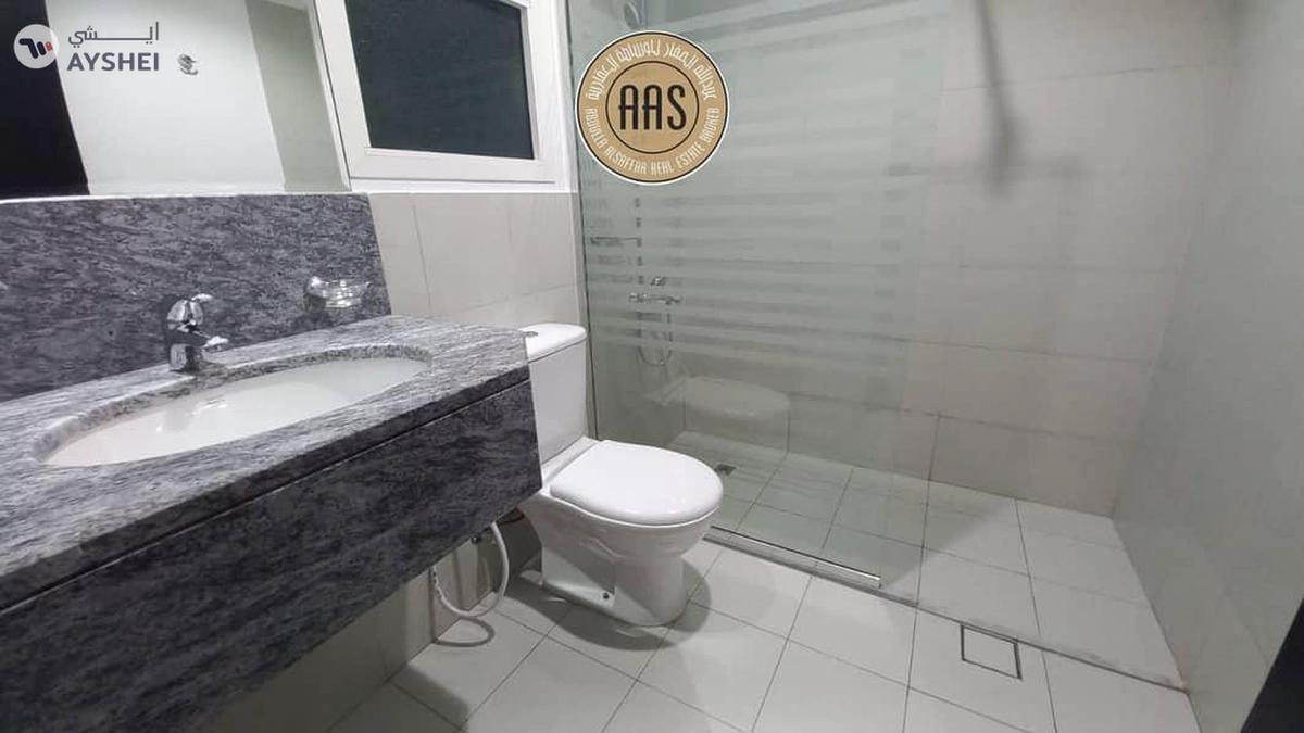 Chiller free luxurious huge 2bhk with maid's room all amenities-8-8