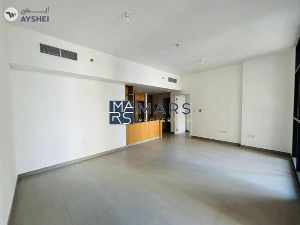 Spacious 1BHK with Balcony & Large Living Area!
