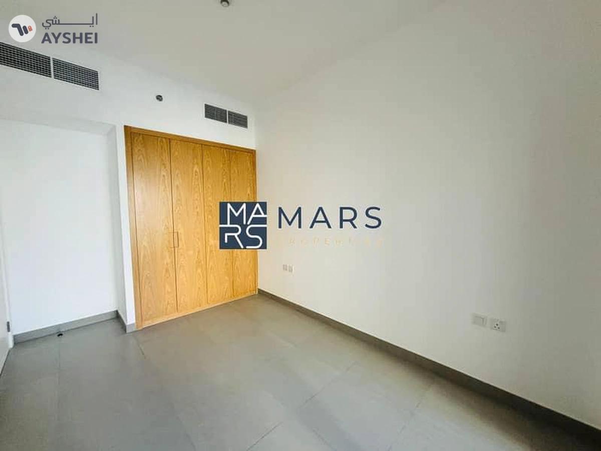 Spacious 1BHK with Balcony & Large Living Area!-0-landscape