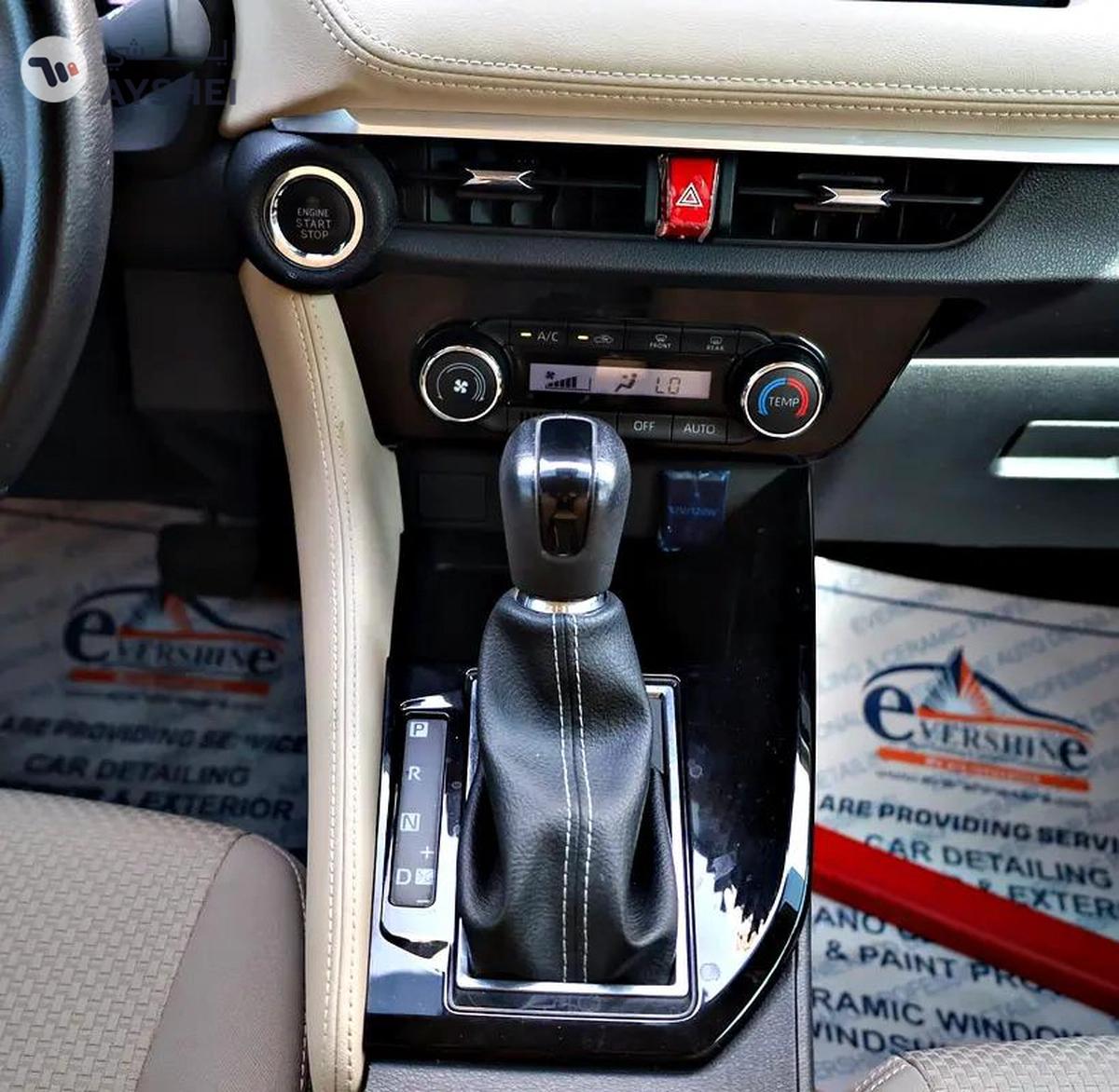 1030 EMI ON 0 DOWNPAYMENT 2023 TOYOTA YARIS NEW SHAPE- Silver Colour-15-15