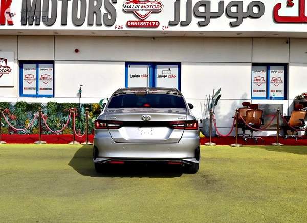 1030 EMI ON 0 DOWNPAYMENT 2023 TOYOTA YARIS NEW SHAPE- Silver Colour