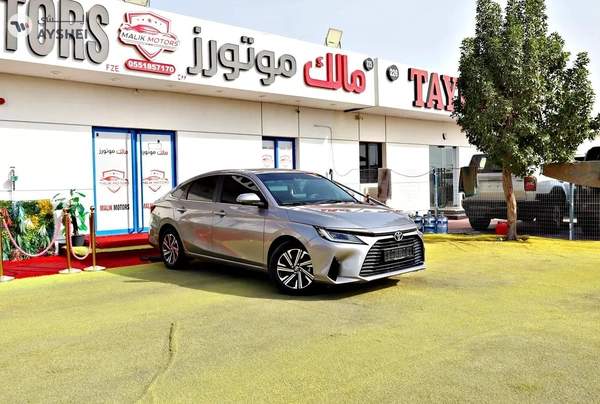 1030 EMI ON 0 DOWNPAYMENT 2023 TOYOTA YARIS NEW SHAPE- Silver Colour