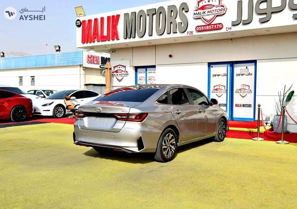 1030 EMI ON 0 DOWNPAYMENT 2023 TOYOTA YARIS NEW SHAPE- Silver Colour