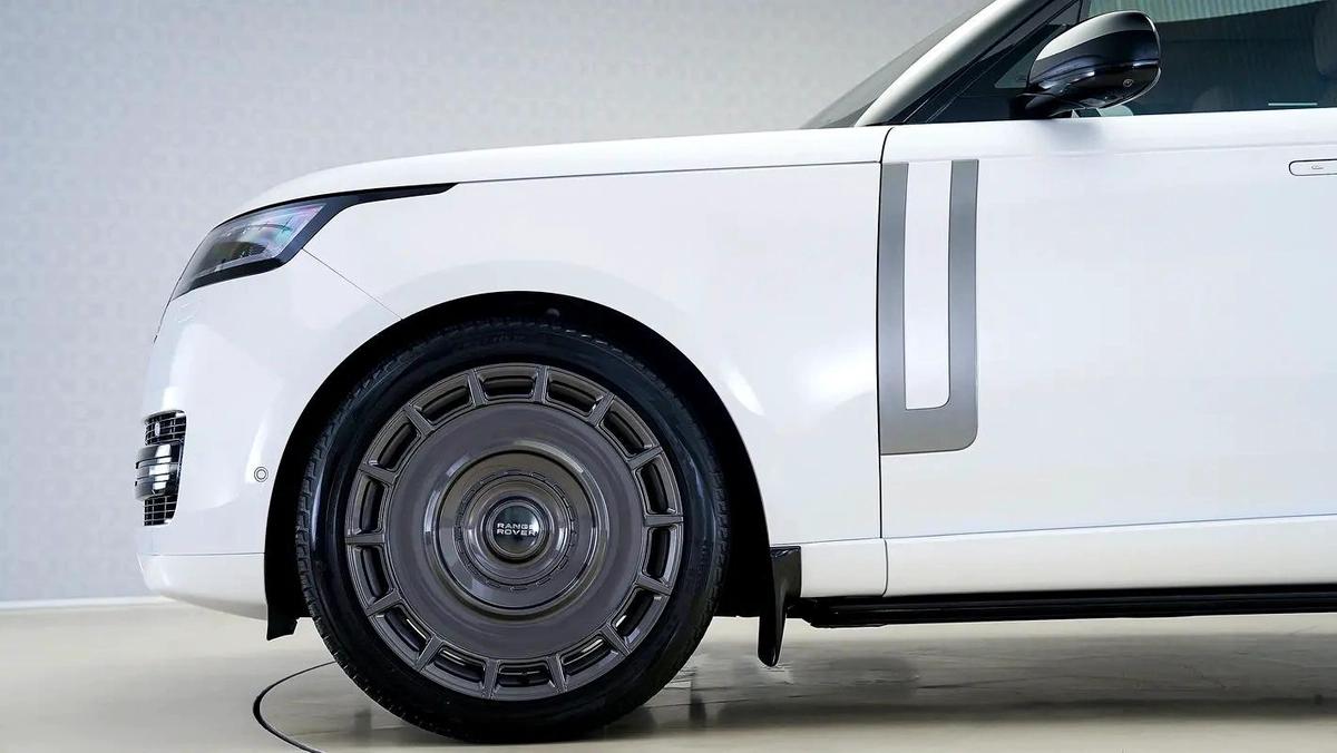 Land Rover Range Rover HSE-8-8