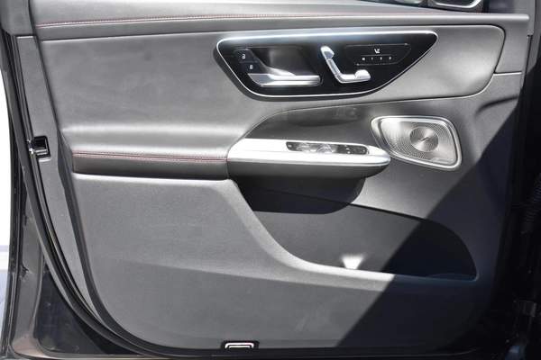 MERCEDES BENZ AMG GLC43 COUPE 2024 | BLACK