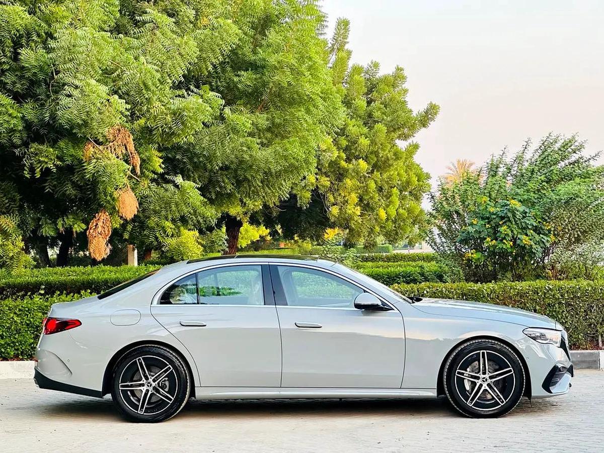 Mercedes Benz E350 BRAND NEW 0 KM 2 YEARS WARRANTY-14-14