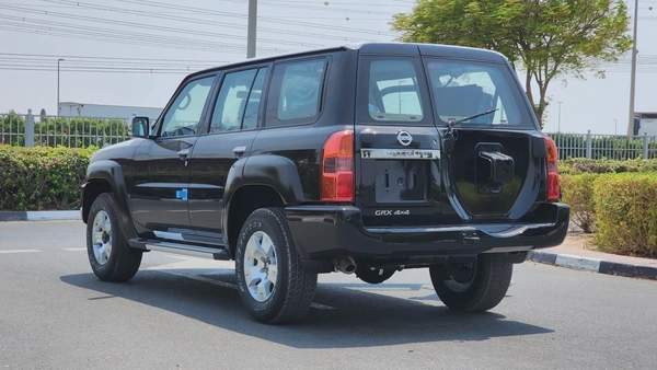 2024 Nissan Patrol Safari GRX 4X4 (Black)