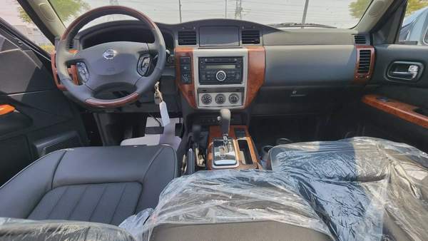 2024 Nissan Patrol Safari GRX 4X4 (Black)