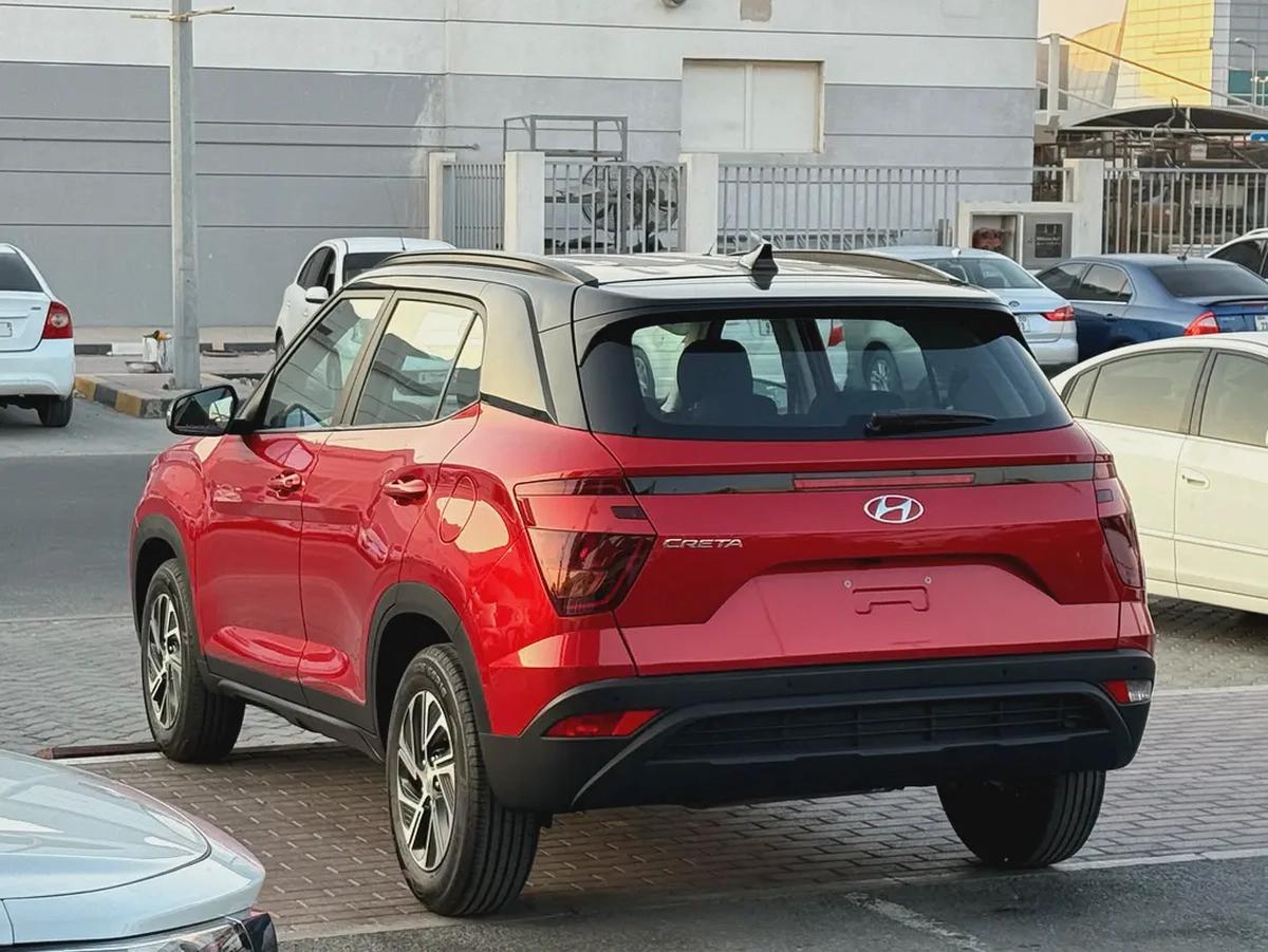 Hyundai Creta, 2022 GCC specs, in excellent condition.-4-4
