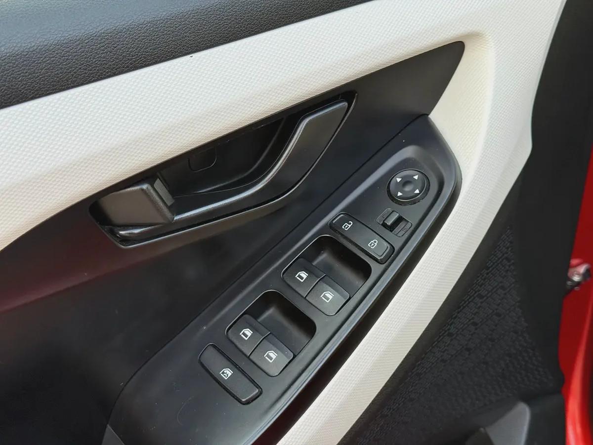 Hyundai Creta, 2022 GCC specs, in excellent condition.-15-15