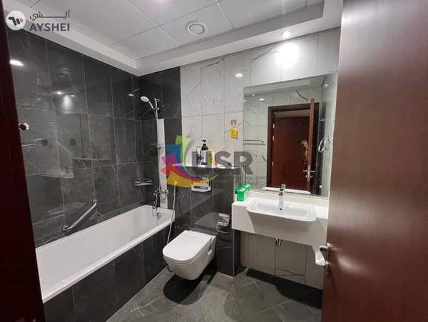 WELL MAINTAINED 1BR W/ BALCONY CLOSE TO METRO 85K