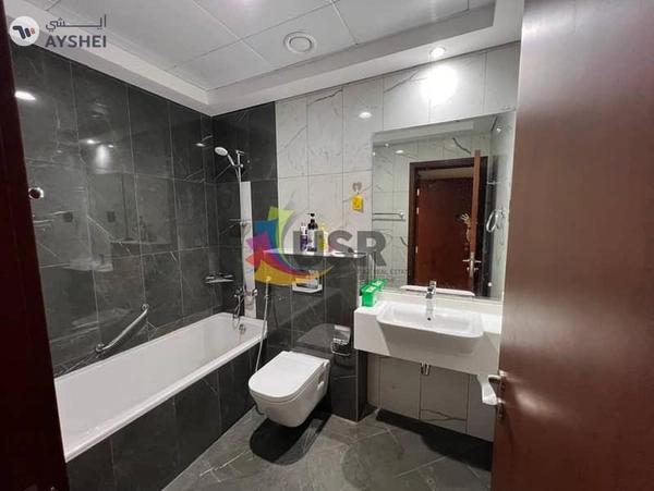 WELL MAINTAINED 1BR W/ BALCONY CLOSE TO METRO 85K