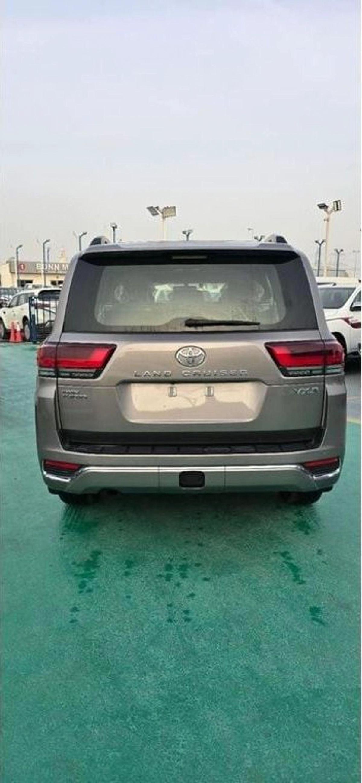 Toyota Land Cruiser LAND CRUISER 3.3 L VXR 2026-4-4