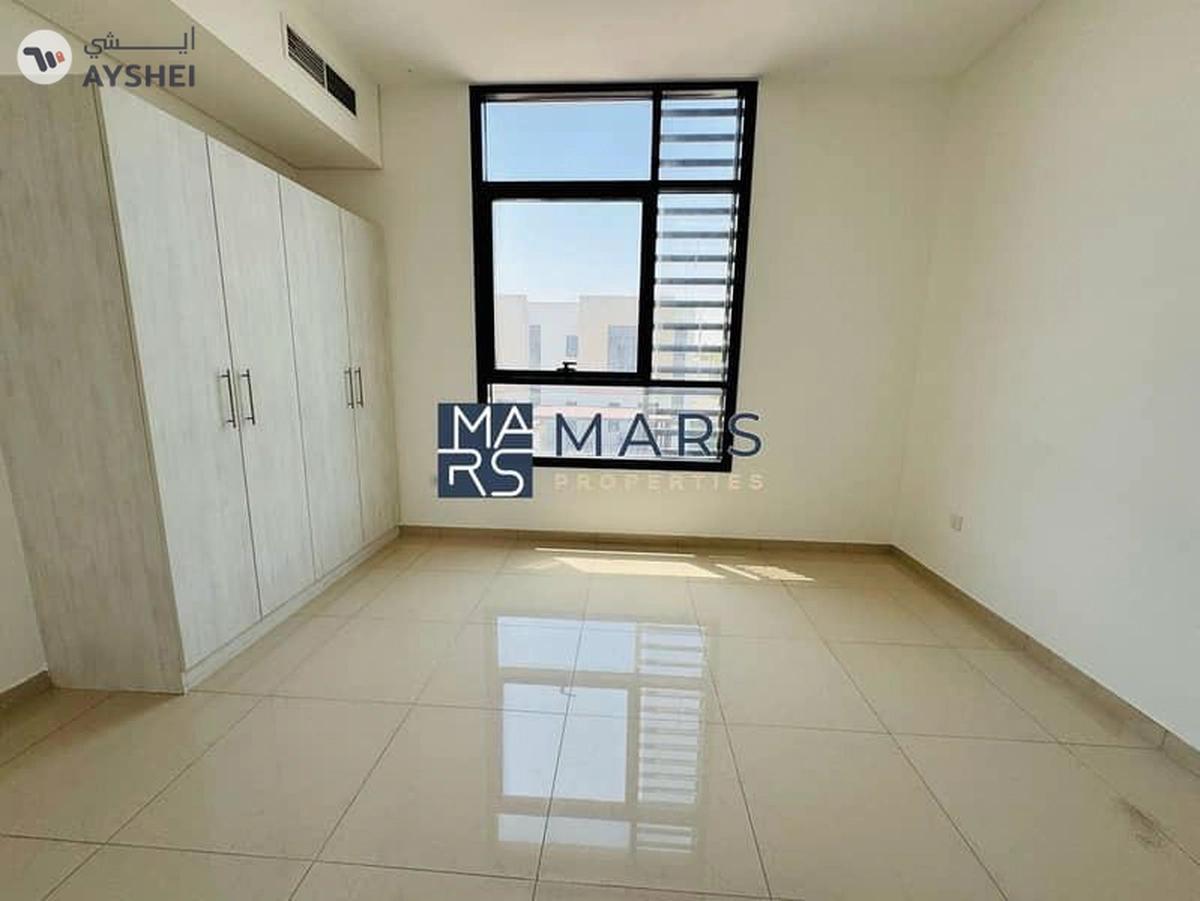 Nasma Residence, Al Tai, S**Your Opportunity to Own a Distinctive Family Villa in the Heart of Nasma-4-4