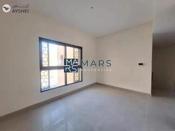 🌟 Spacious 3-Bedroom Townhouse in Eco-Friendly Sharjah Sustainable City - AED 135,000/Year 🌿