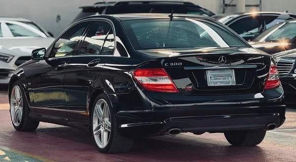 BENZ C300 | 2010 | ONLY : 82144 KM | JAPAN IMPORT | CLEAN TITLE