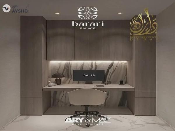 NEXT TO GREEN_1%MONTHLY_LUXURY LIVING_P. HANDOVER