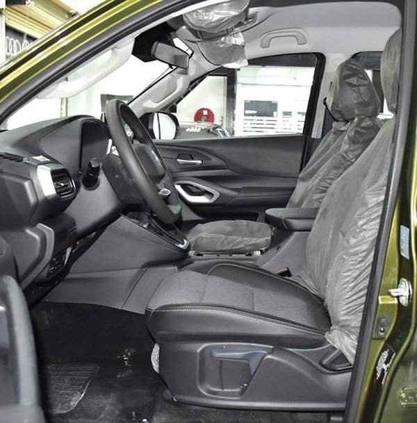 Peugeot Landtrek 4WD ( 2023 Model ) in Green Color GCC Specs