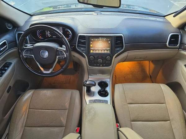 جيب كراند شيروكي 2014 مواصفات خليجية هيمي بحالة جيدة