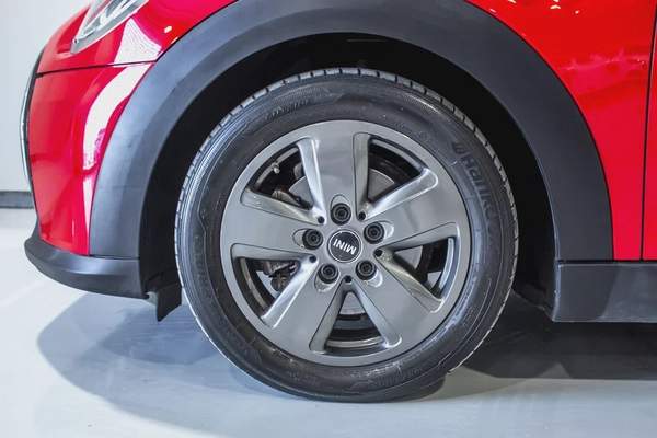 MINI COOPER/ CLEAN TITLE/ 1000 AED MONTHLY WITH ZERO DOWN PAYMENT