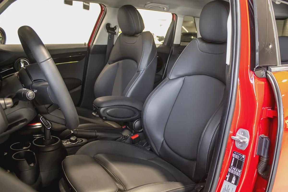 MINI COOPER/ CLEAN TITLE/ 1000 AED MONTHLY WITH ZERO DOWN PAYMENT-10-10