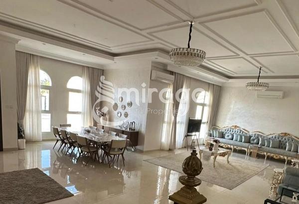 Huge 8BHK | Perfect Deal | Great Community