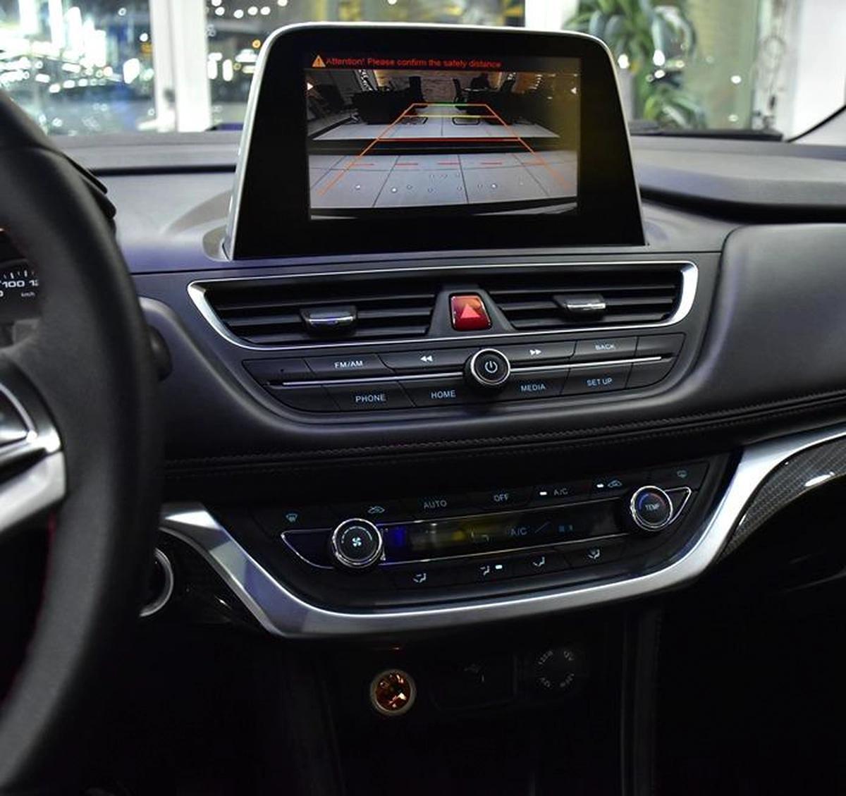 JAC S3 ( 2023 Model ) in White Color GCC Specs-11-11
