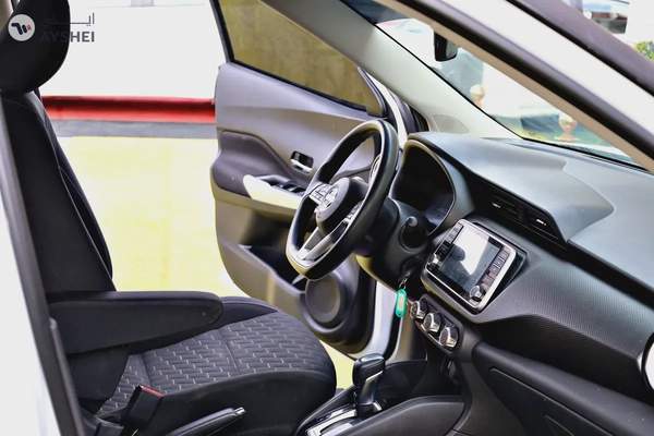 NISSAN KICKS 2022 MODEL AVAILABLE @ 895 only MONTLHY EMI WITH 20% DOWN PAYMENT.