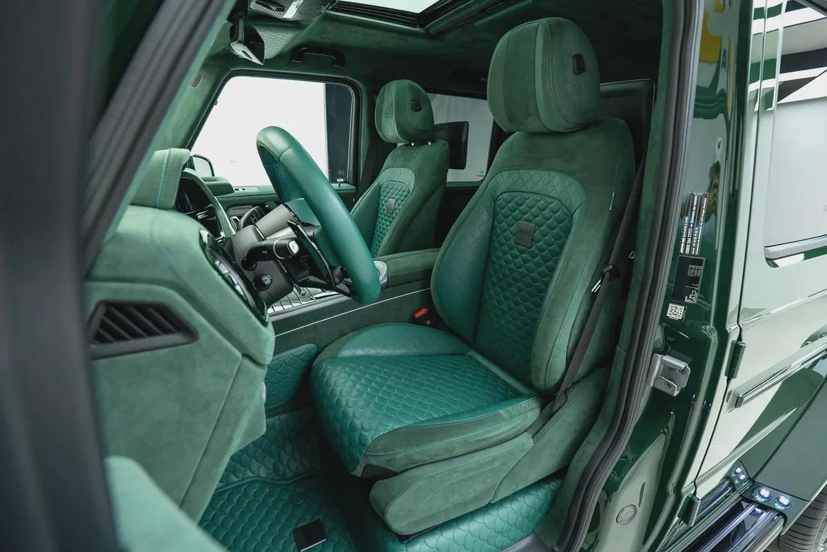 2025 MERCEDES-BENZ BRABUS G800 | MASTERPIECE INTERIOR | BRABUS CERTIFICATE-10-10