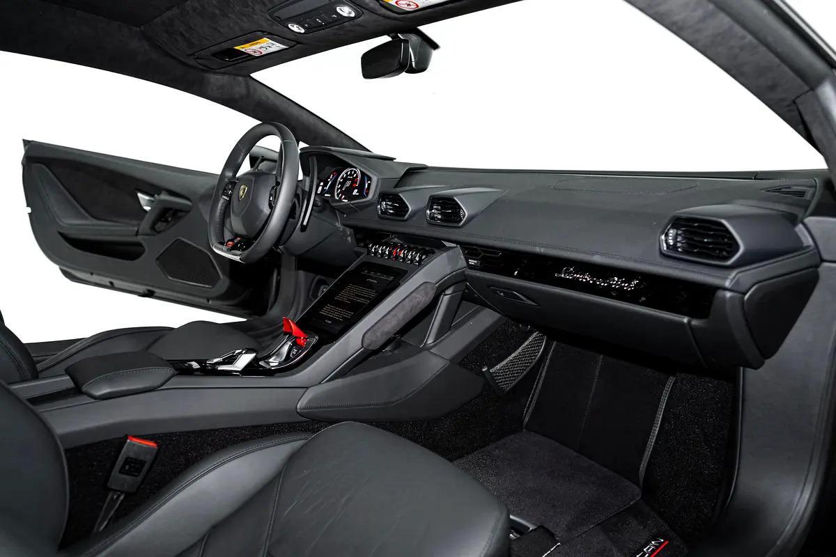 HURACAN EVO | DELIVERY MILEAGE | BRANDING PACKAGE | FRONT SUSPENSION LIFTER-4-4