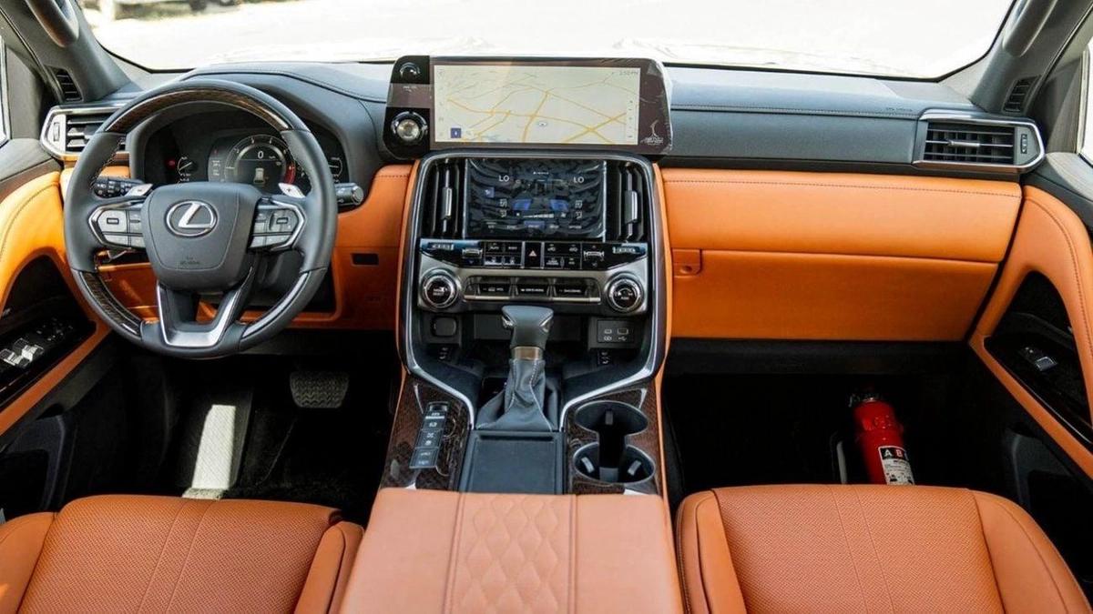 Lexus LX 600 LEXUS LX600 VIP 3.5P AT MY2023-9-9