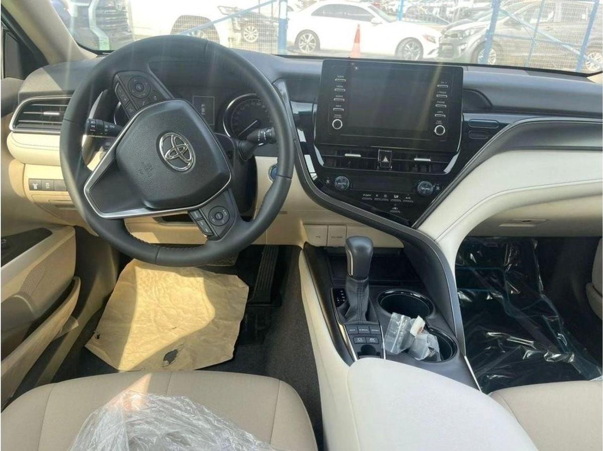 Toyota Camry 2024 Toyota Camry 2.5l GLE HYBRID AUTOMATIC ZERO KM-6-6