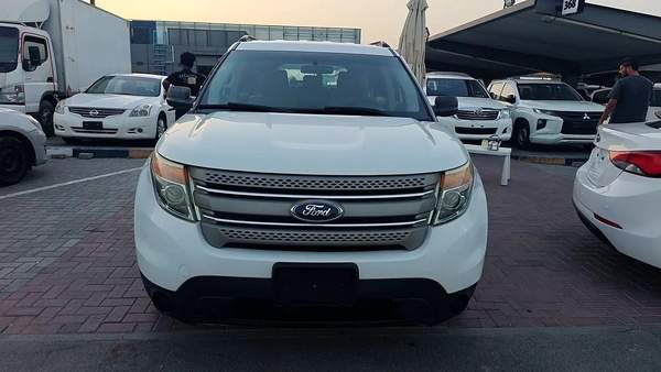 Ford Explorer Platinum 2014 - GCC Specs - Well Maintained