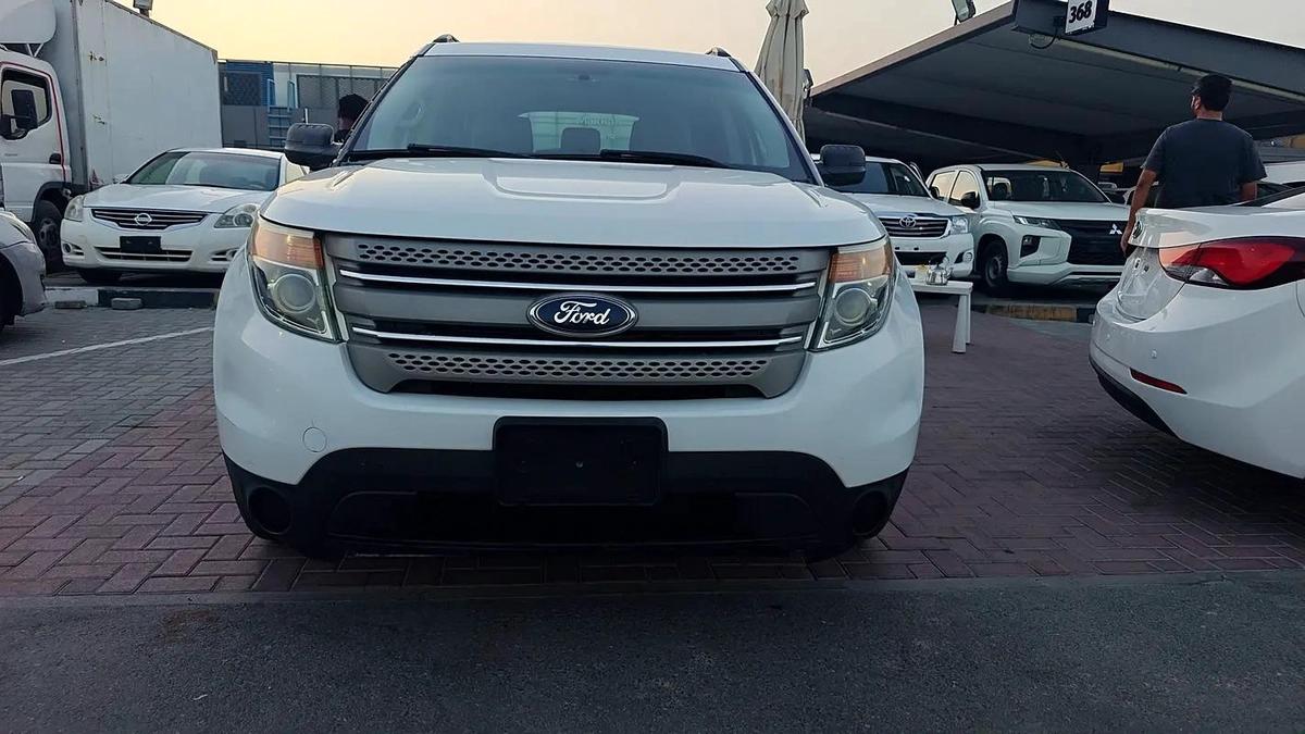Ford Explorer Platinum 2014 - GCC Specs - Well Maintained-16-16