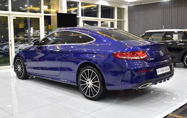 Mercedes Benz C300 Coupe ( 2016 Model ) in Blue Color GCC Specs