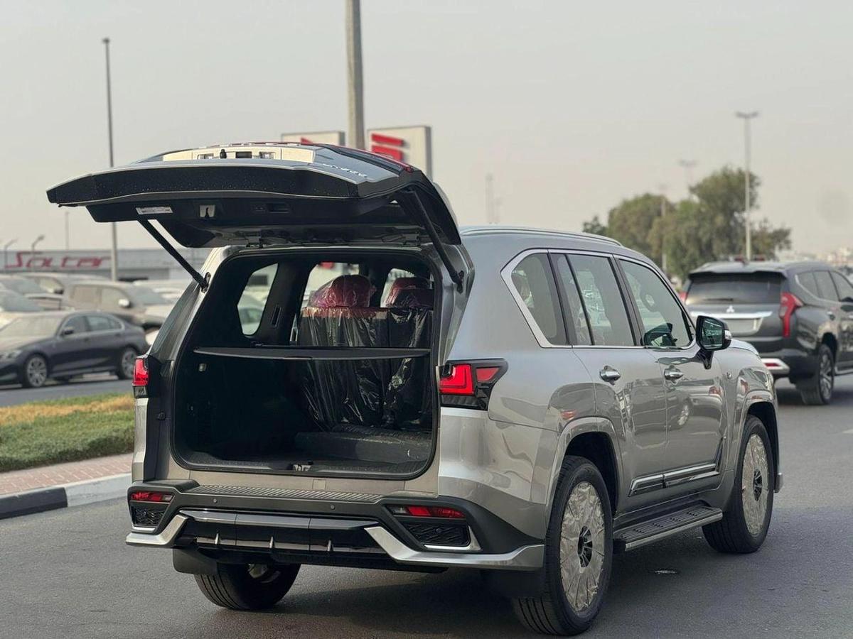 Lexus LX 600 F Sport Launch Edition 3.5L-6-6