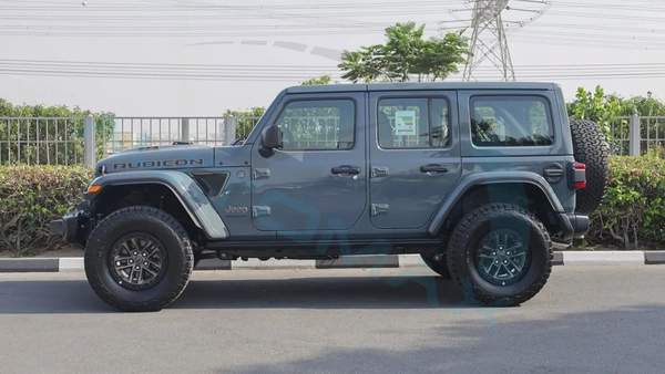 2025 JEEP WRANGLER RUBICON 392 ( Final Edition ) V8 6.4L 0KM With 3 Years Or 60K Km Warranty