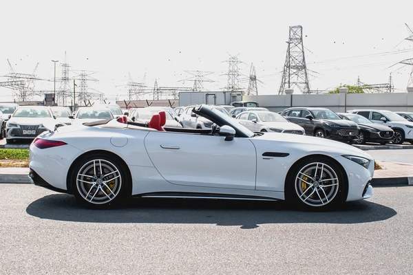 2023 Mercedes-Benz SL43 AMG – | Only 2,000 KM | Brand New Condition