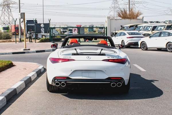 2023 Mercedes-Benz SL43 AMG – | Only 2,000 KM | Brand New Condition