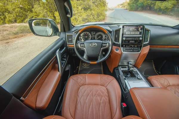 Land Cruiser | GXR 5.7L | GCC Specs | REF#T20409